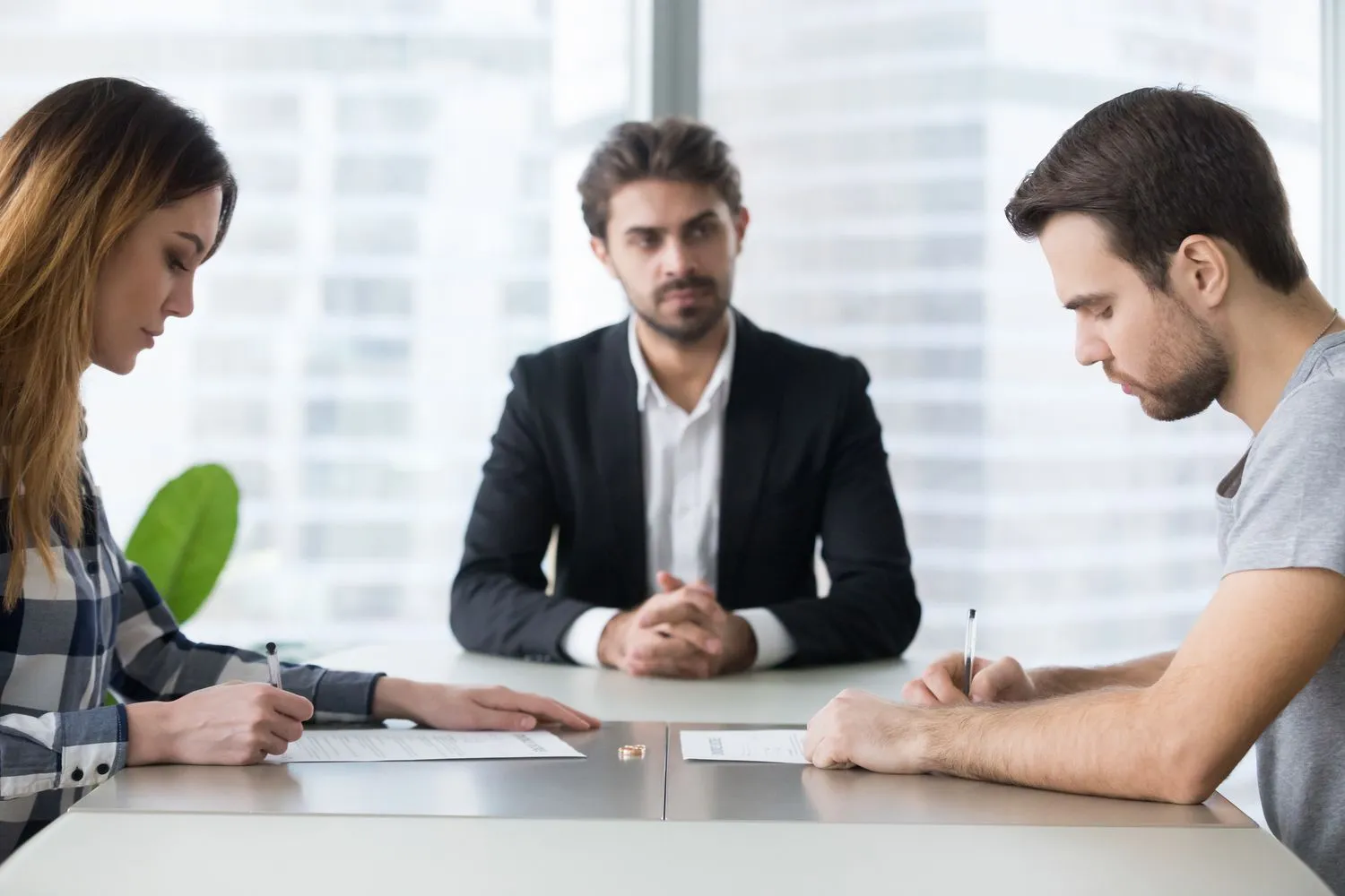 How EH Mediation Guides Couples Toward Fair and Balanced Outcomes Workington